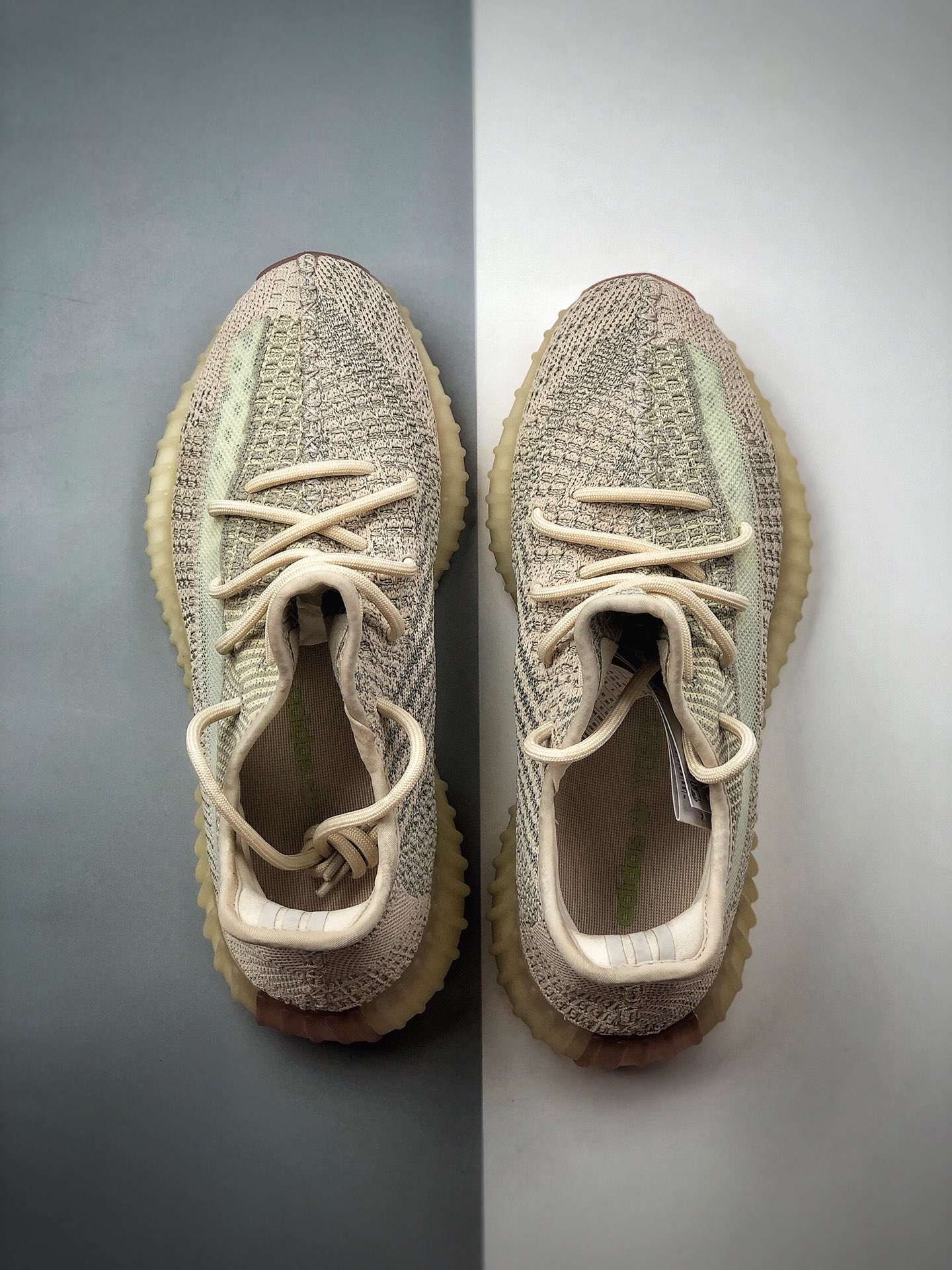 250 #最强性价比 公司级Adidas Yeezy 350 Boost V2 天鹅白满天星 FW5318