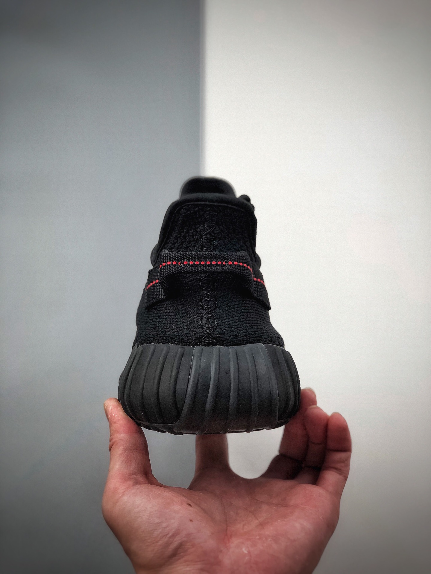 250  #Adidas Yeezy 350 Boost V2 黑红字 CP9652