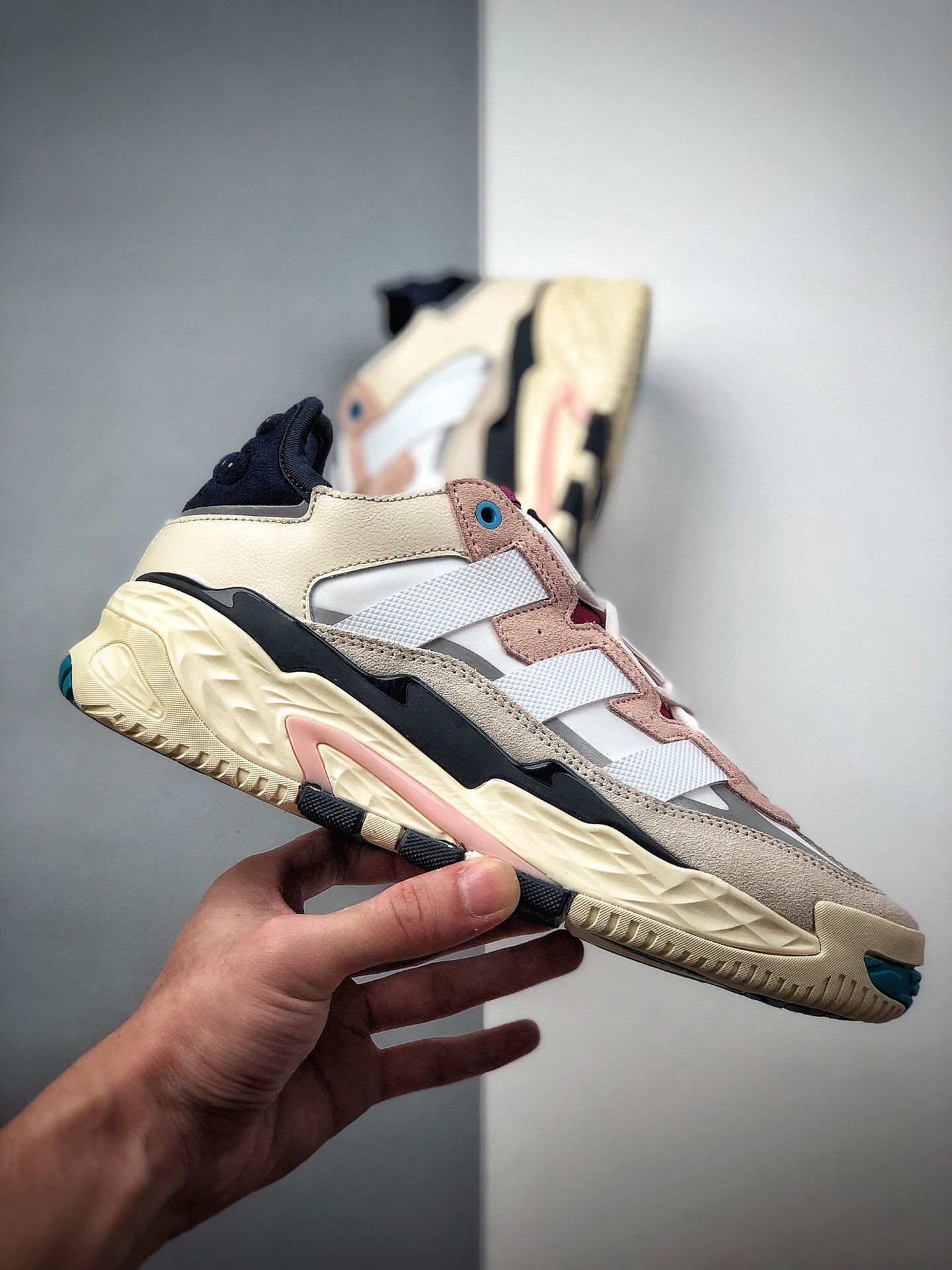 200  阿迪达斯Adidas Originals Niteball 拼接运动鞋 FW3317