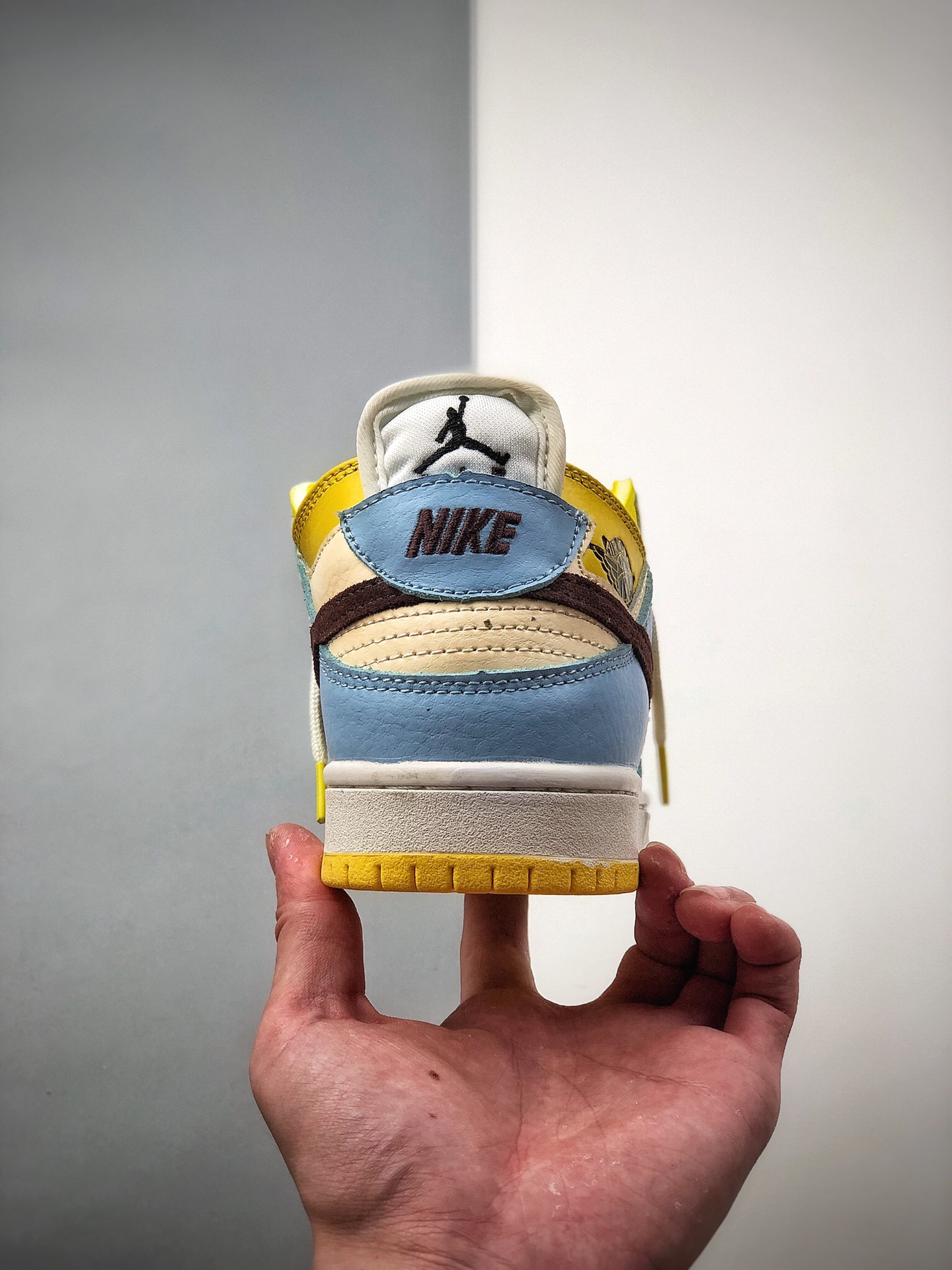 200  耐克 Nike SB DUNK x Air Jordan 扣篮系列低帮休闲运动滑板板鞋BQ6817-015