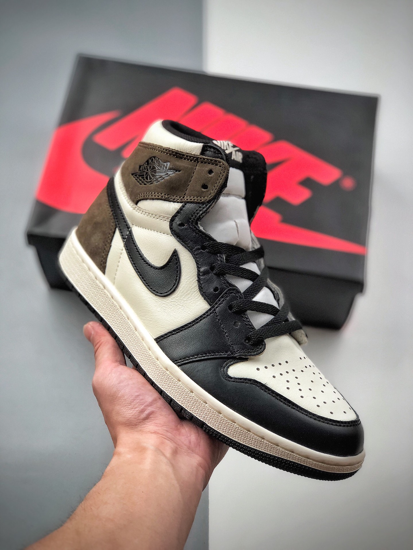 290 Air Jordan 1 High OG“Dark Mocha”wmAJ1摩卡全鞋身头层皮555088-105