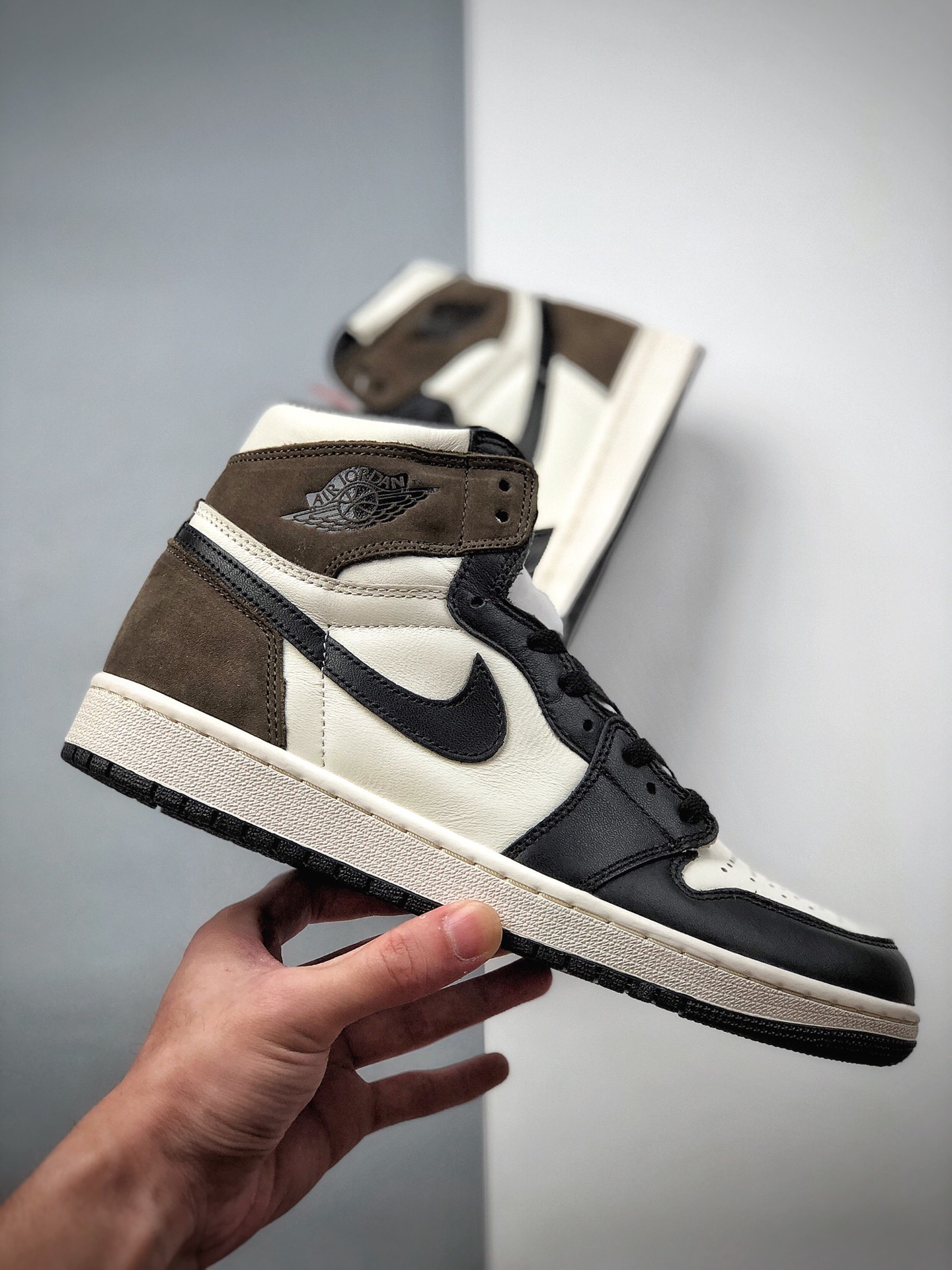 290 Air Jordan 1 High OG“Dark Mocha”wmAJ1摩卡全鞋身头层皮555088-105