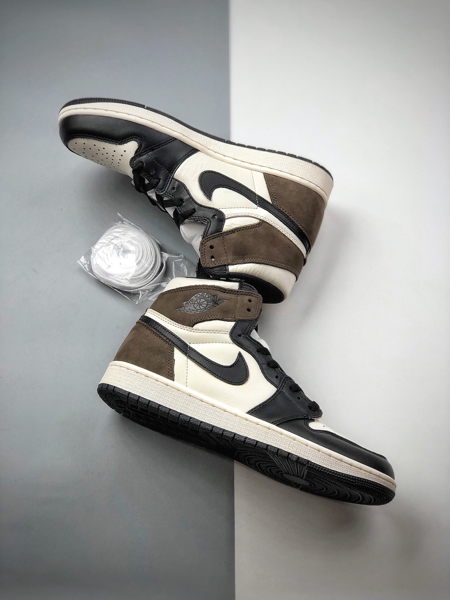 290 Air Jordan 1 High OG“Dark Mocha”wmAJ1摩卡全鞋身头层皮555088-105