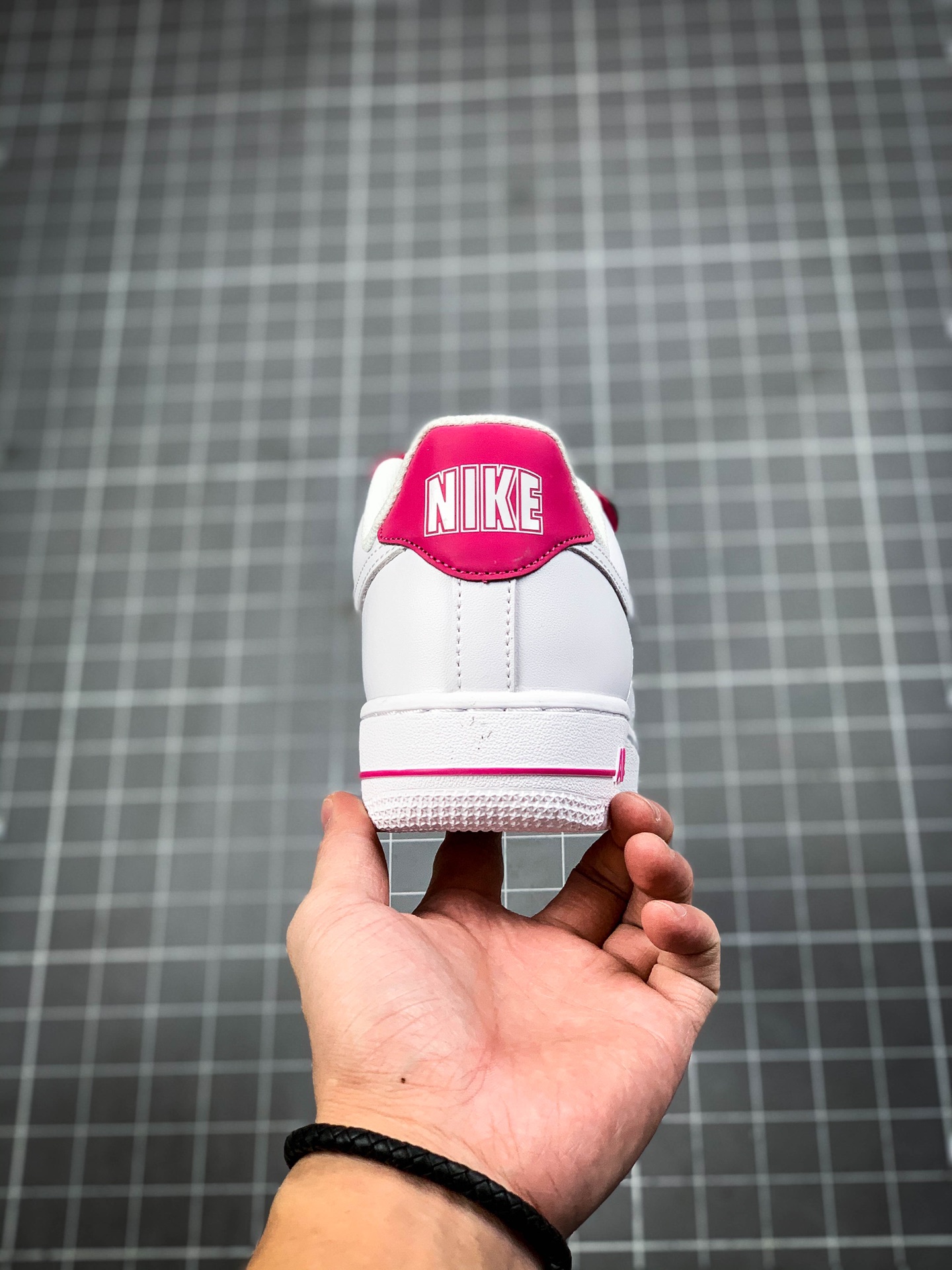 200  Nike Air Force 1 客制款配色 空军一号低帮休闲运动板鞋 898866-009