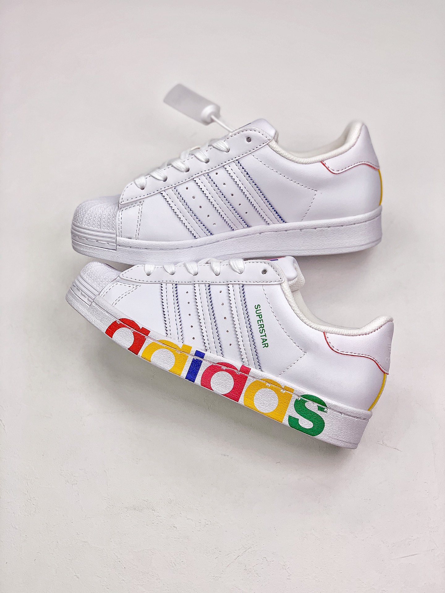 170 Adidas Superstar 清新色卡