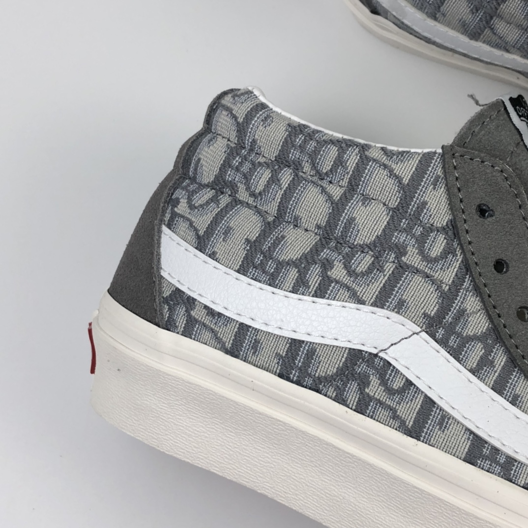 150 Dior x Vans Sk8-Mid 万斯中帮迪奥联名“岩石灰刺绣CD重影”鲜美系列帆布硫化板鞋 VN0A3WSDRW23