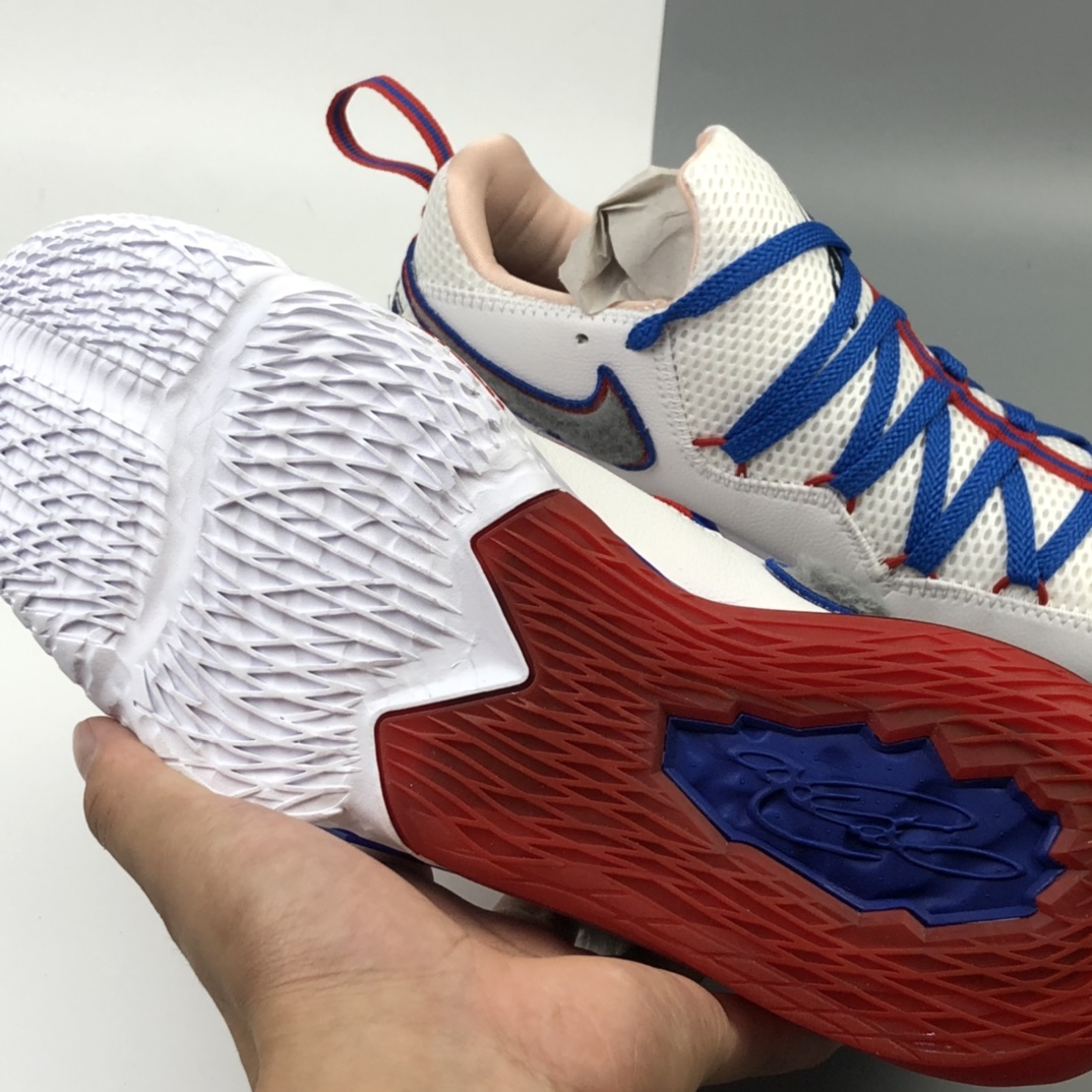 330 Nike LeBron 17 Low Tune Squad勒布朗詹姆斯17代白蓝红鸳鸯 CD5007-100