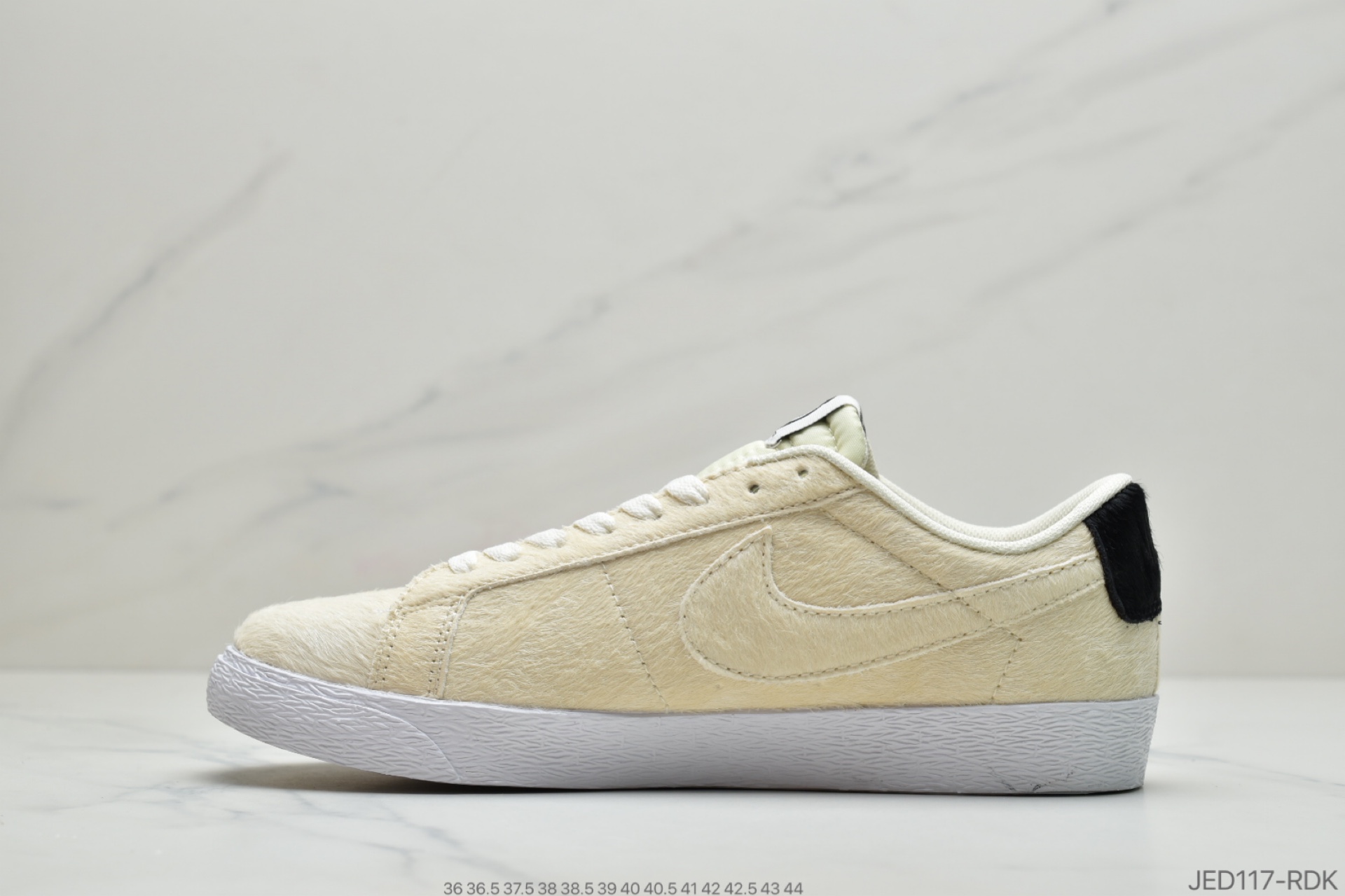 150 耐克Medicom Toy × Nike Sb Zoom Blazer low “BE@RBRICK”米白 积木熊 马毛 男女休闲鞋运动板鞋 CZ4620-200