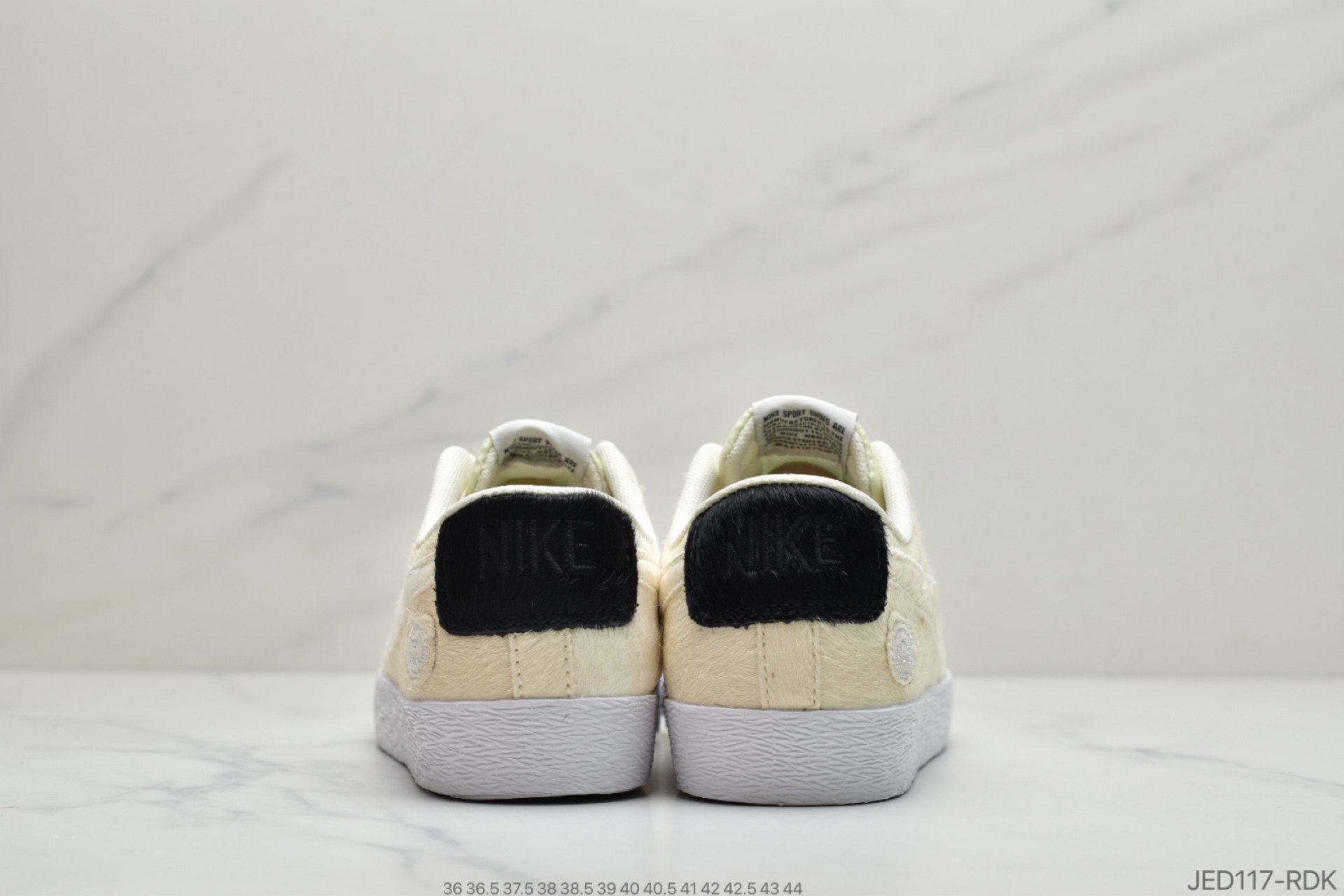 150 耐克Medicom Toy × Nike Sb Zoom Blazer low “BE@RBRICK”米白 积木熊 马毛 男女休闲鞋运动板鞋 CZ4620-200