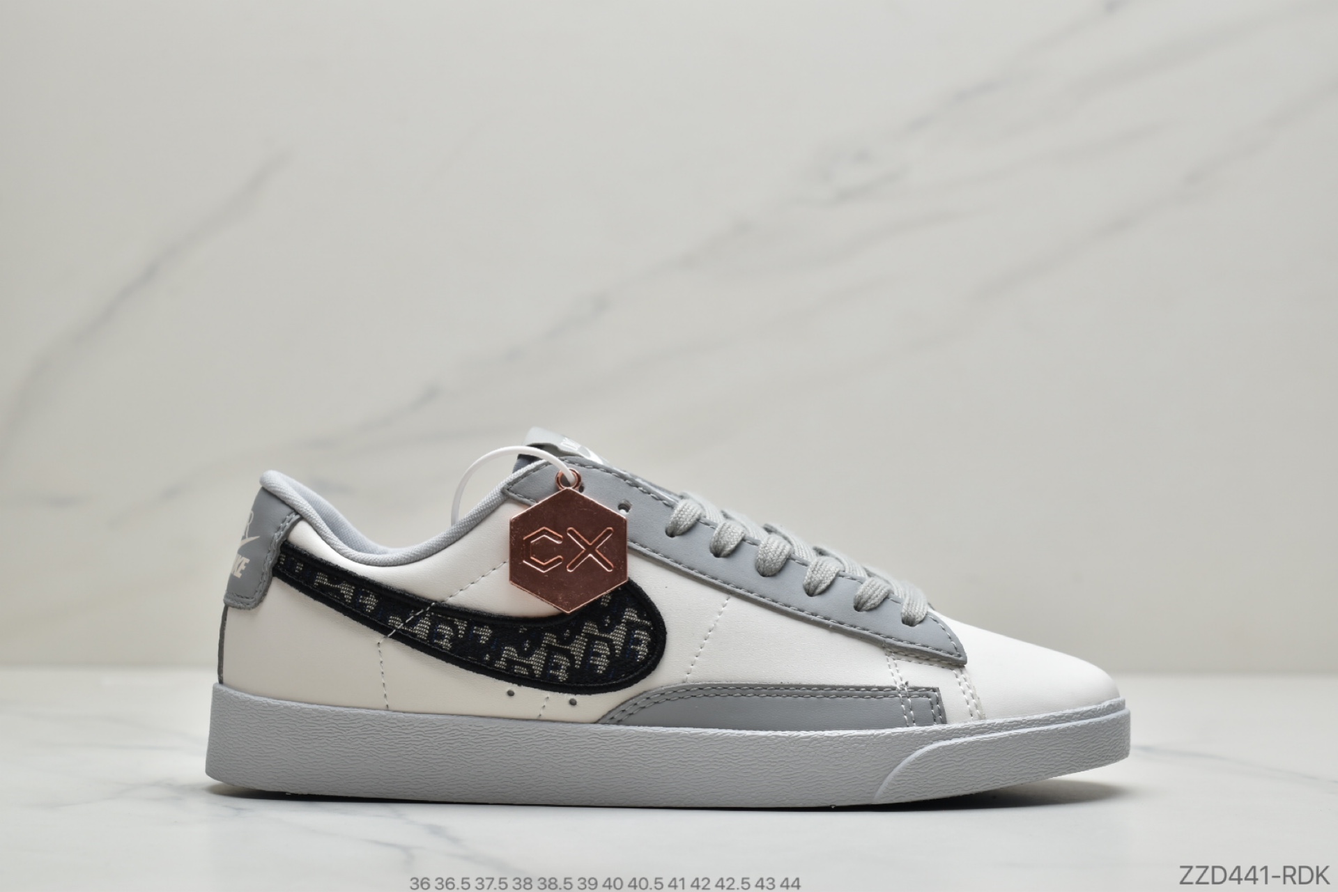 250 Dior x耐克NIKE BLAZER LOW LE X DIOR 开拓者低帮休闲运动板鞋  CN8608-002