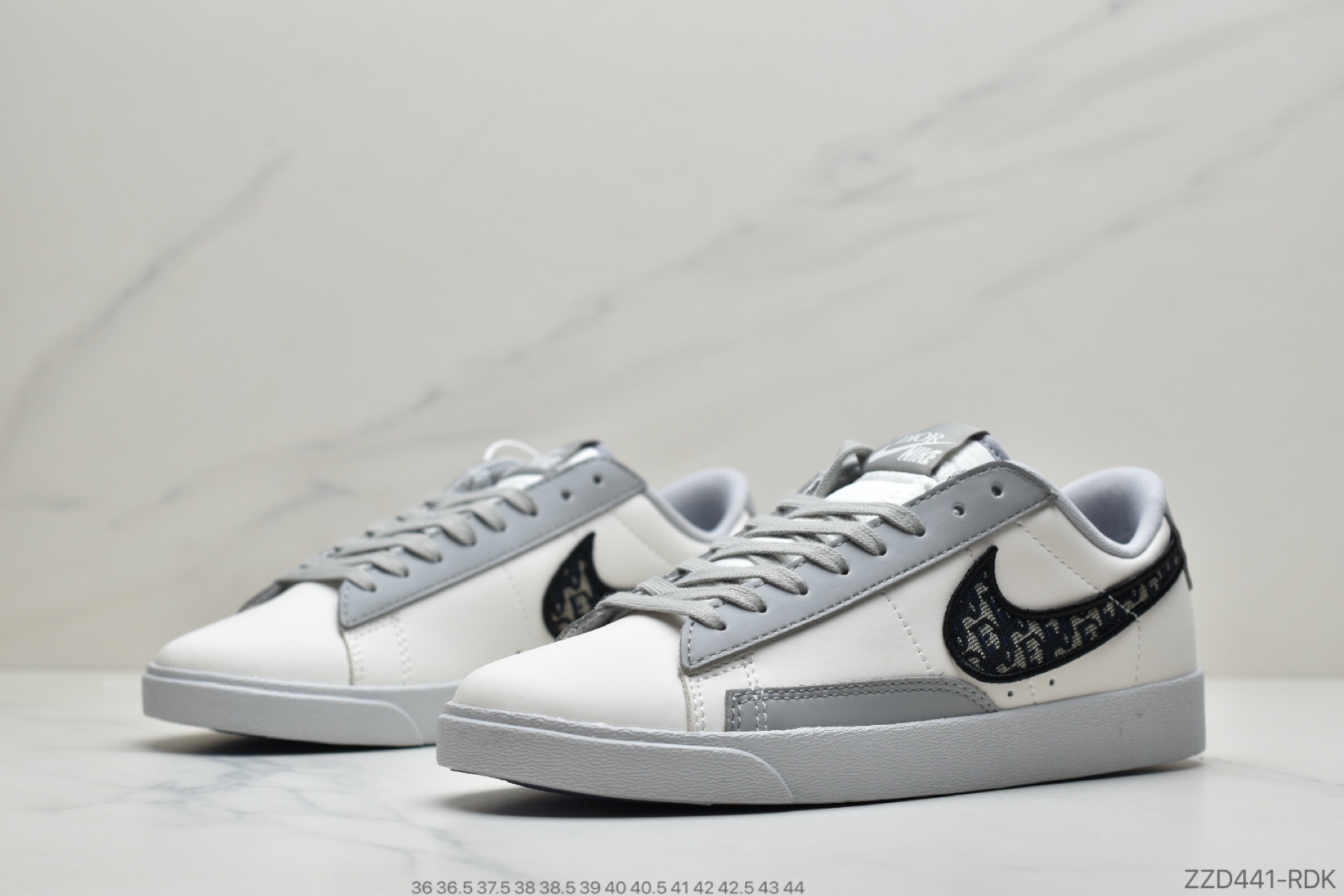 250 Dior x耐克NIKE BLAZER LOW LE X DIOR 开拓者低帮休闲运动板鞋  CN8608-002