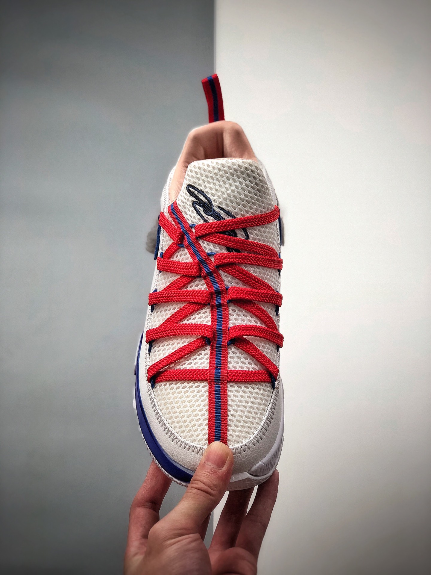 250 公司级 耐克Nike Lebron 17 LOW XC2 斯姆詹17代 大灌篮 Tone Squad子男实战篮球鞋CD5007-100