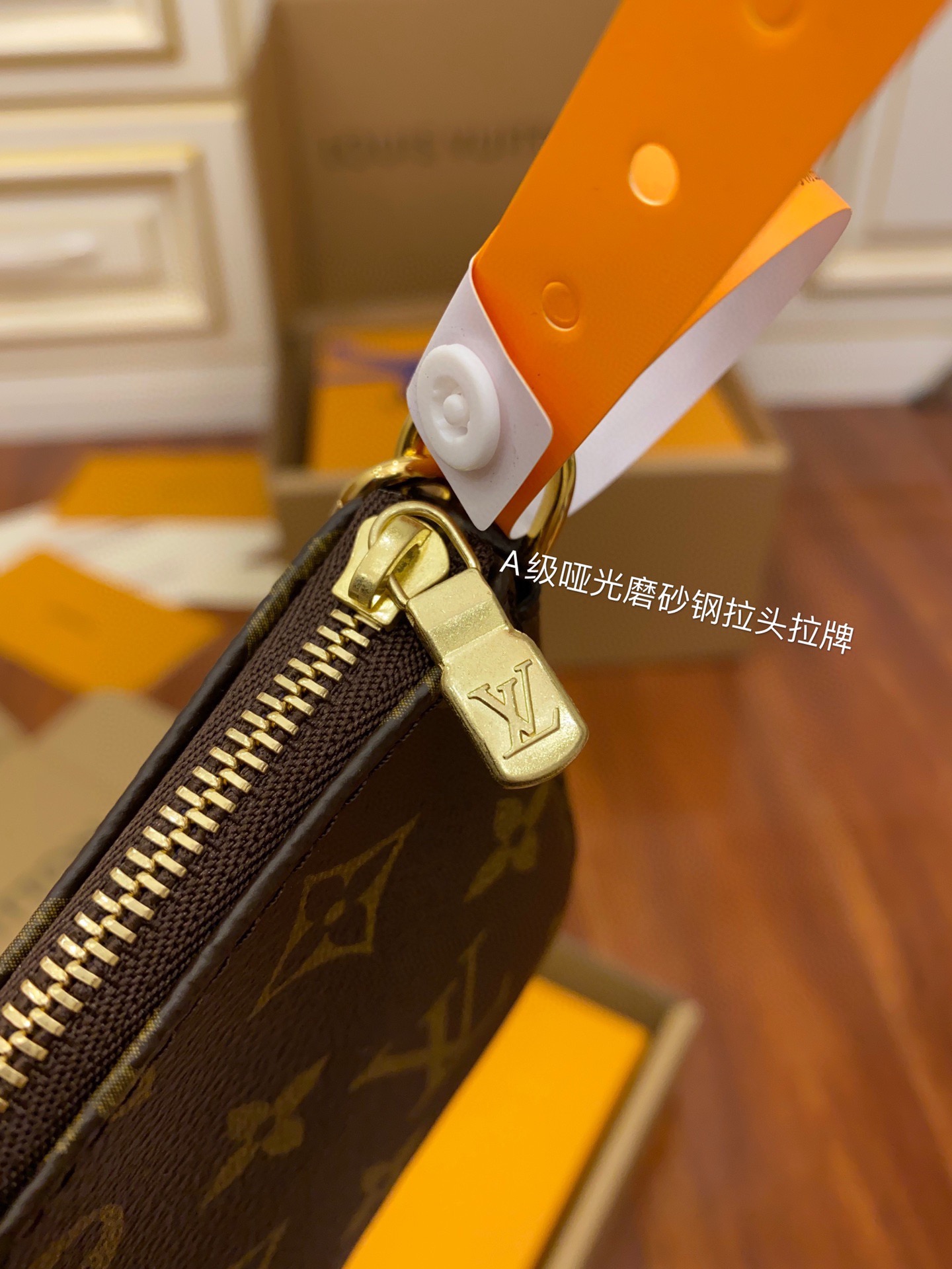 Louis Vuitton LV Mini Pochette Accessoires麻将包M58009