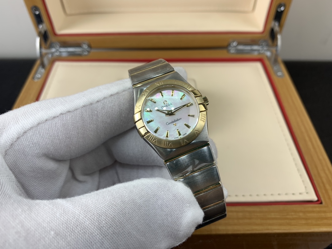 Omega 皇家 欧米茄星座系列女表