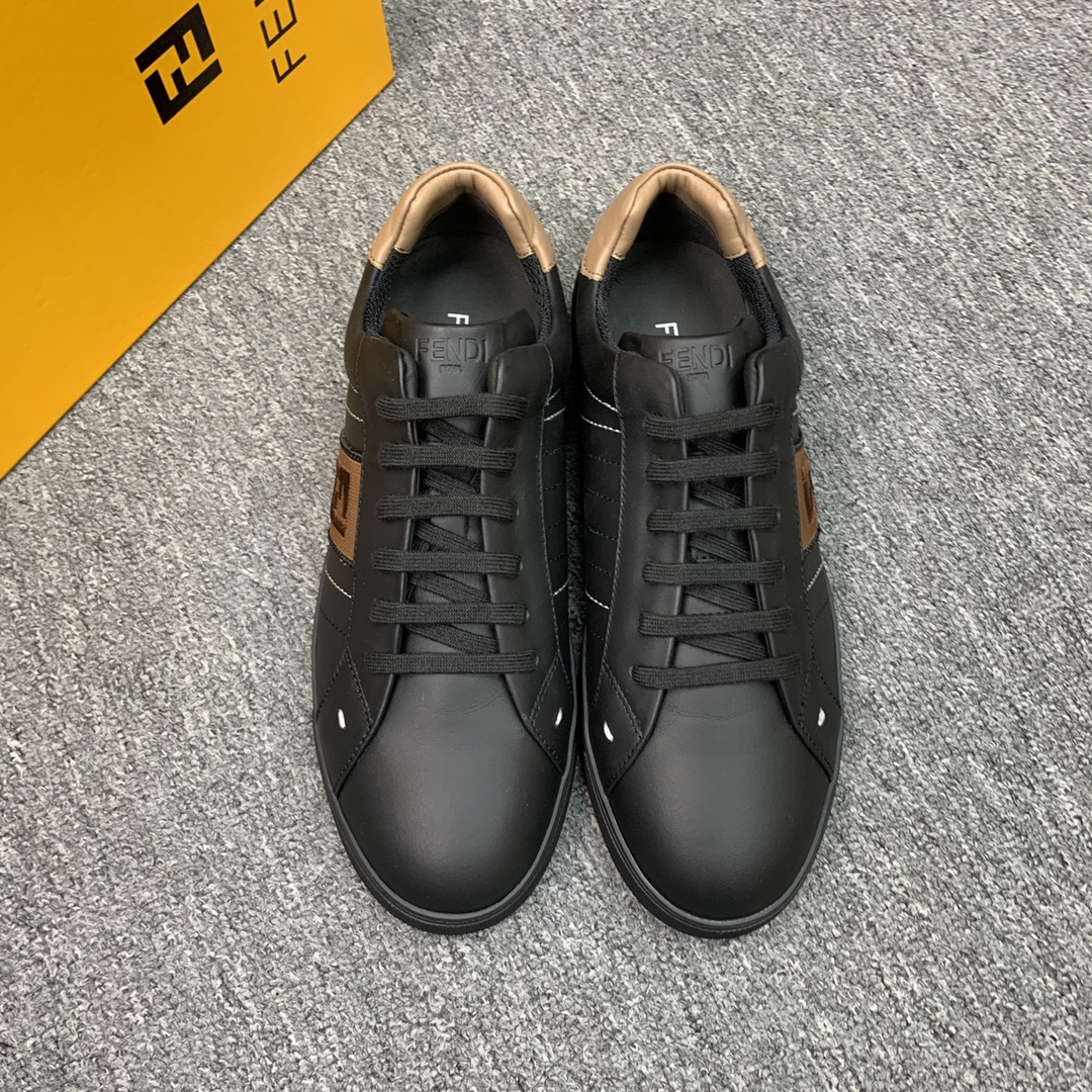 NO:280859,Dongguan’s purchasing agent level refuses to sell mixed sales (Fendi-) invincible version, top quality!  The original Italian high-end silk leather with dough; the inner water dyed cowhide with imported mesh cloth; the calfskin molded insole; the original last TPU original sole supports inspection. The authenticity of the counter is complete with the size 38-45 (38,45 customized, no return or exchange) Outdoor veteran driver driving shoes, fendi, fendi, cowhide19860909东莞产.代购级拒绝混卖（芬迪 Fendi—）无敌版本,顶级品质！面皮意大利高档丝绸原版皮； 内里水染牛皮配进口网布 ;小牛皮成型鞋垫 ; 原楦TPU原鞋底支持验货 专柜正品全套包装 码数38-45(38,45订做不退换） 户外老司机驾车鞋,,fendi,fendi,cowhide,Men's shoes