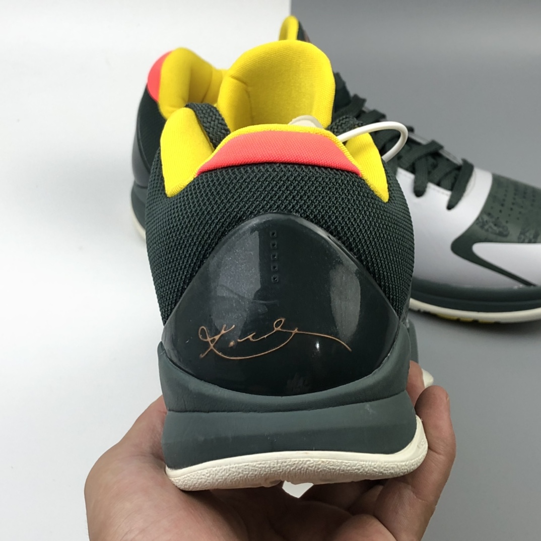 300  Nike Zoom Kobe V Protro ”EYBL” 科比5 精英绿 2020复刻低帮运动篮球鞋 CD4991-300
