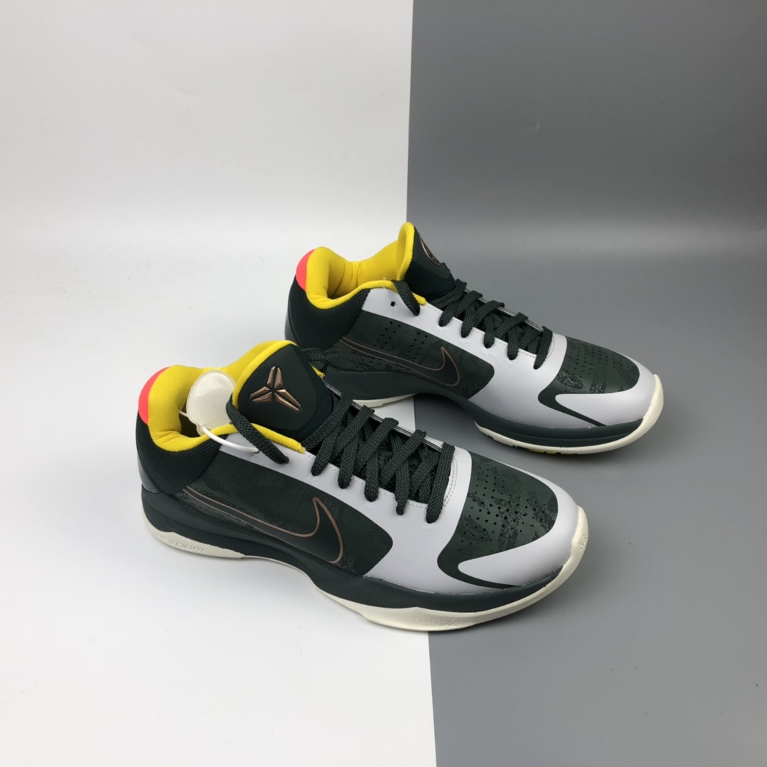 300  Nike Zoom Kobe V Protro ”EYBL” 科比5 精英绿 2020复刻低帮运动篮球鞋 CD4991-300