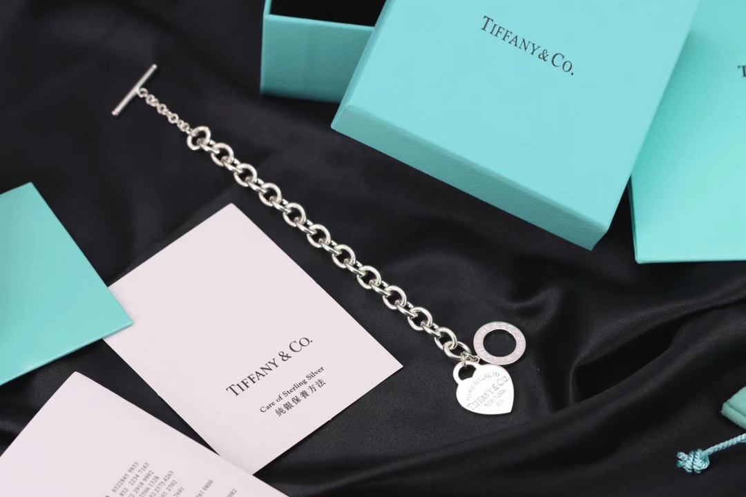 Tiffany & Co. Tiffany&Co.蒂芙尼心牌针扣手链