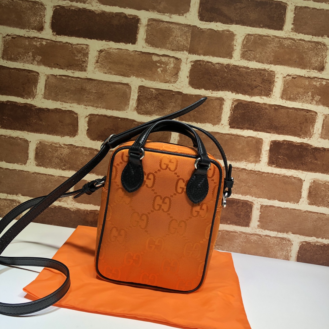 GUCCI古驰Off The Grid系列肩背包625850