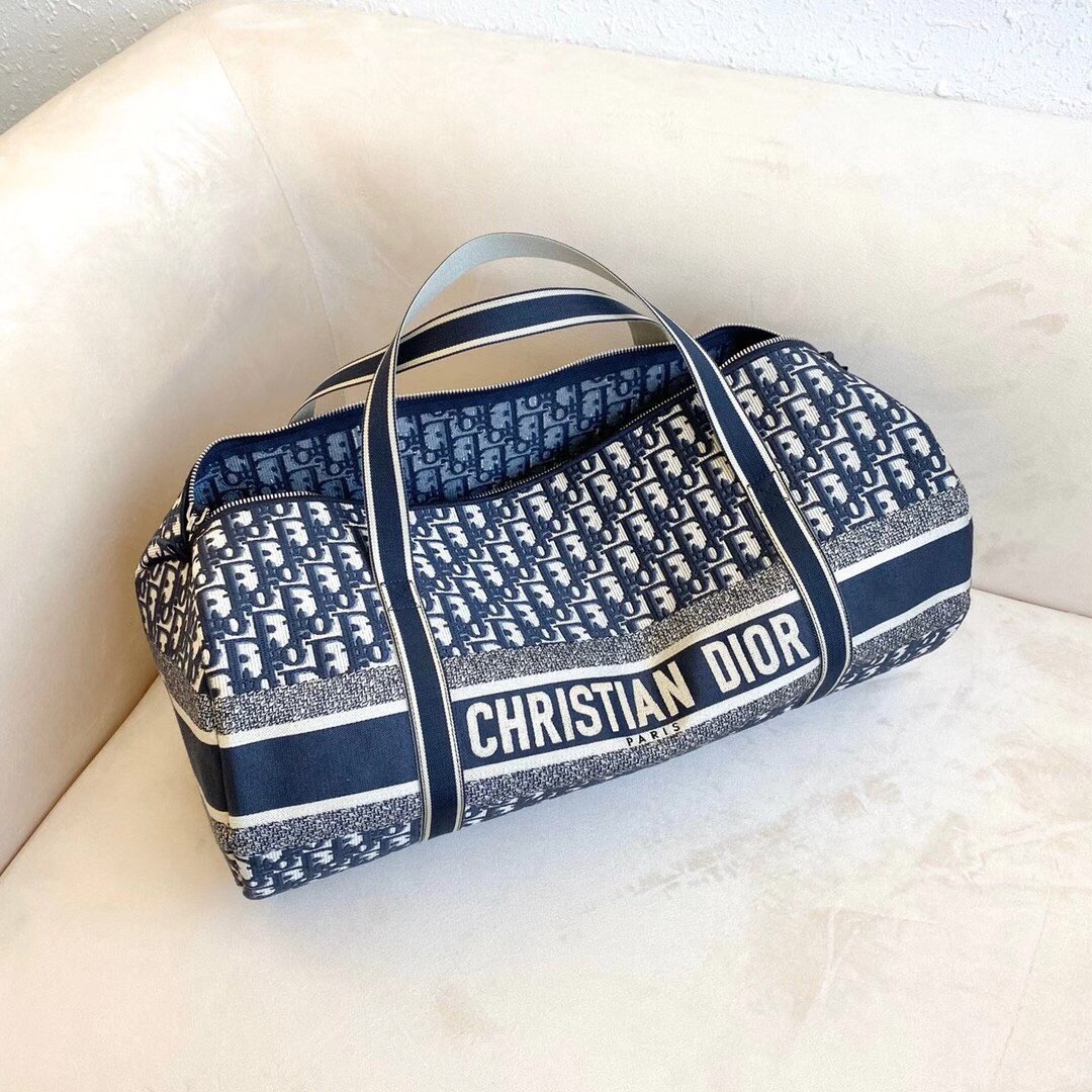 2020 Dior Classic Travel Blue Bag: A Must-Have for Fashion Lovers - 图片 7