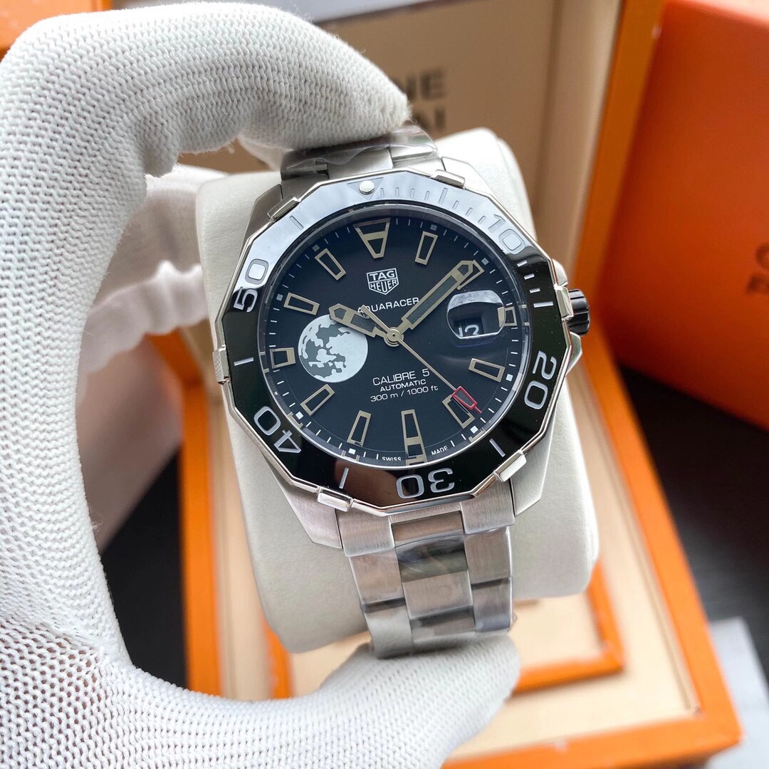 Cinta 420-Cinta de acero 440. La serie TAG Heuer Aquaracer está equipada con movimiento mecánico completament…