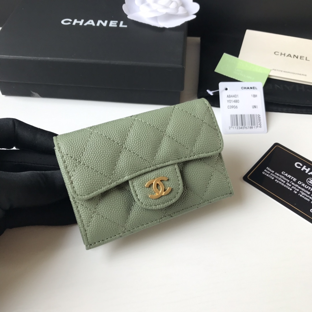 Chanel 升级版小香短三折钱包麻雀虽小 五脏俱全 实用性超强 款号84401 皮料五金