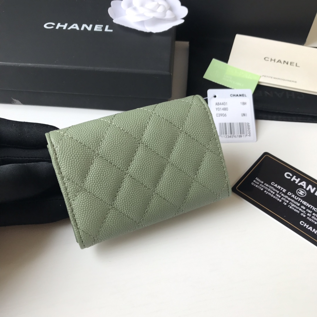 Chanel 升级版小香短三折钱包麻雀虽小 五脏俱全 实用性超强 款号84401 皮料五金