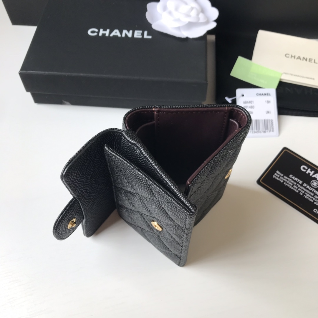 Chanel 升级版小香短三折钱包麻雀虽小 五脏俱全 实用性超强 款号84401 皮料五金