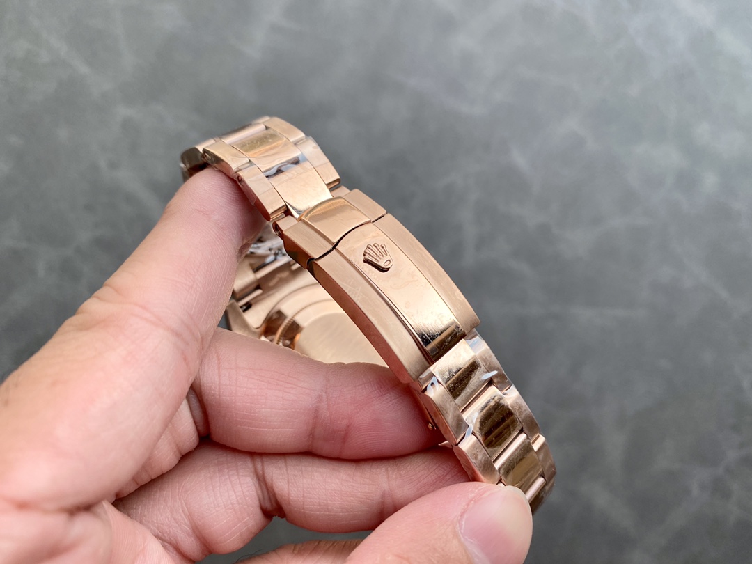 Rolex 天行者シリーズ DIW改装版 - 世界地図付きのダブルタイムゾーン腕時計