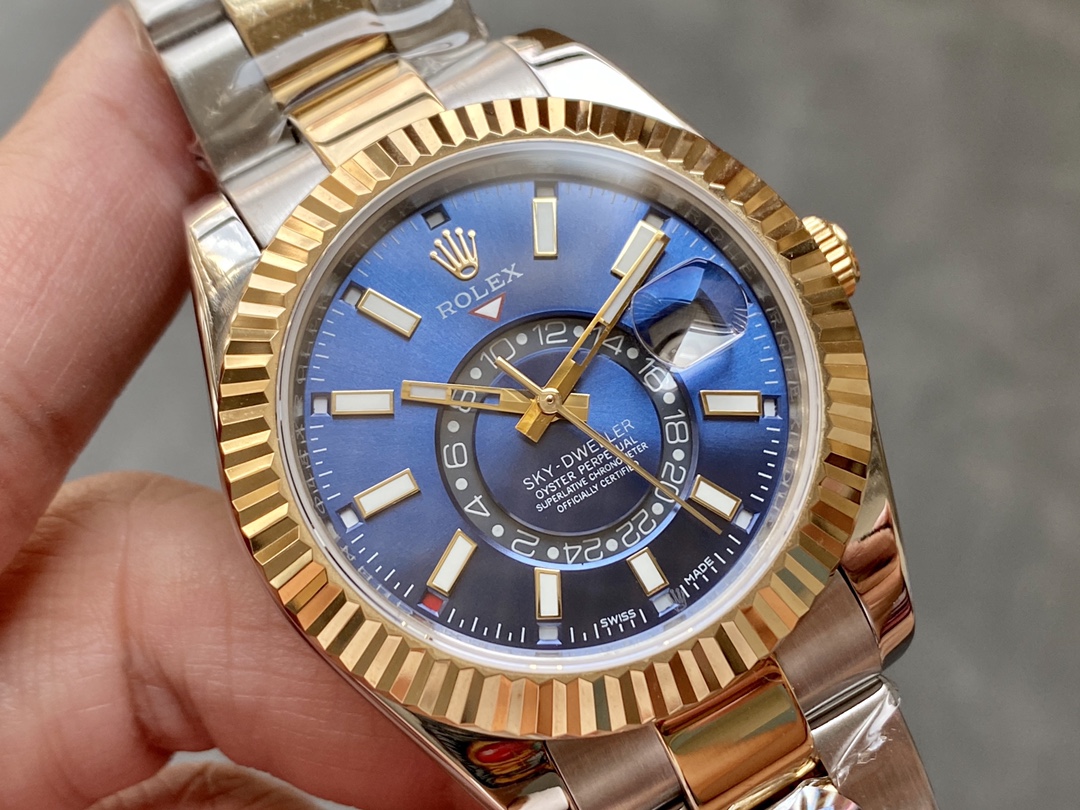 ロレックス SKY 天行者シリーズ 42mm 自動巻きダブルタイムゾーン