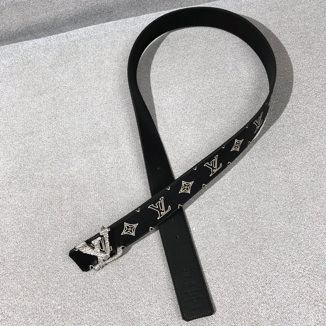 Louis Vuitton Belts Black Men Calfskin Cowhide Raffia