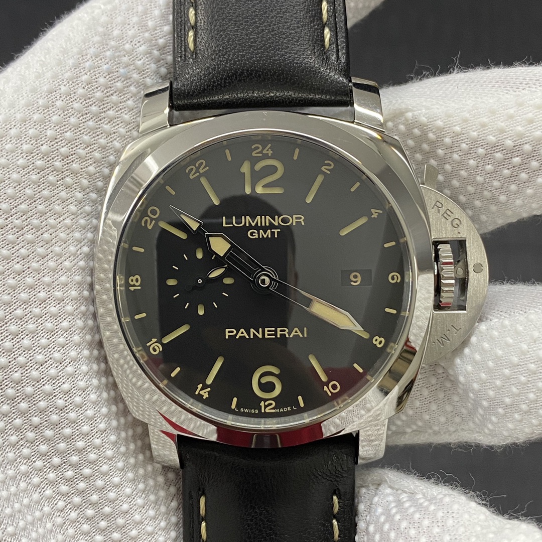 Panerai Blue VS