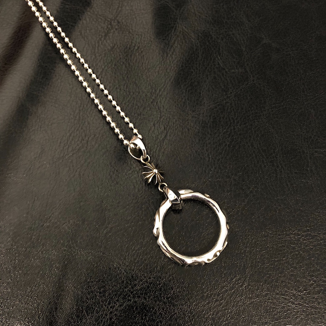 Chrome Hearts 𝗖𝗵𝗿𝗼𝗺𝗲 𝗛𝗲𝗮𝗿𝘁𝘀 克罗心 十字花蔓藤圆环项链