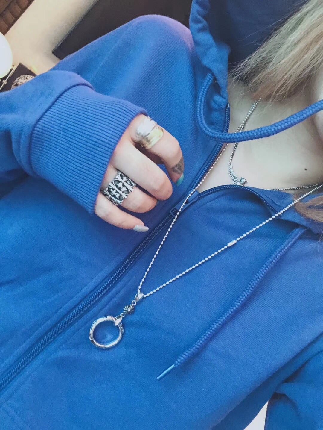 Chrome Hearts 𝗖𝗵𝗿𝗼𝗺𝗲 𝗛𝗲𝗮𝗿𝘁𝘀 克罗心 十字花蔓藤圆环项链