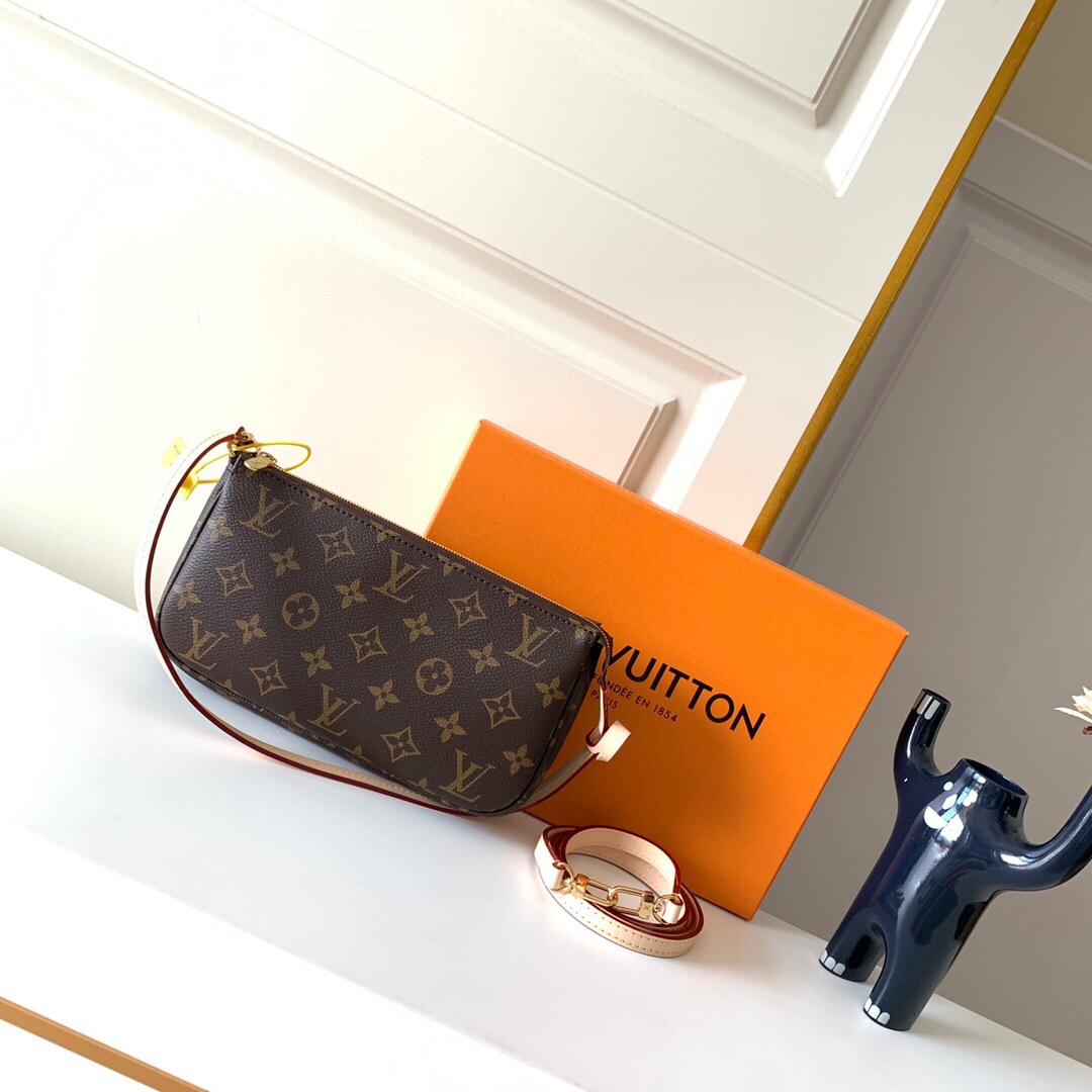 Louis Vuitton Pochette Accessoires Monogram - Handbags M40712