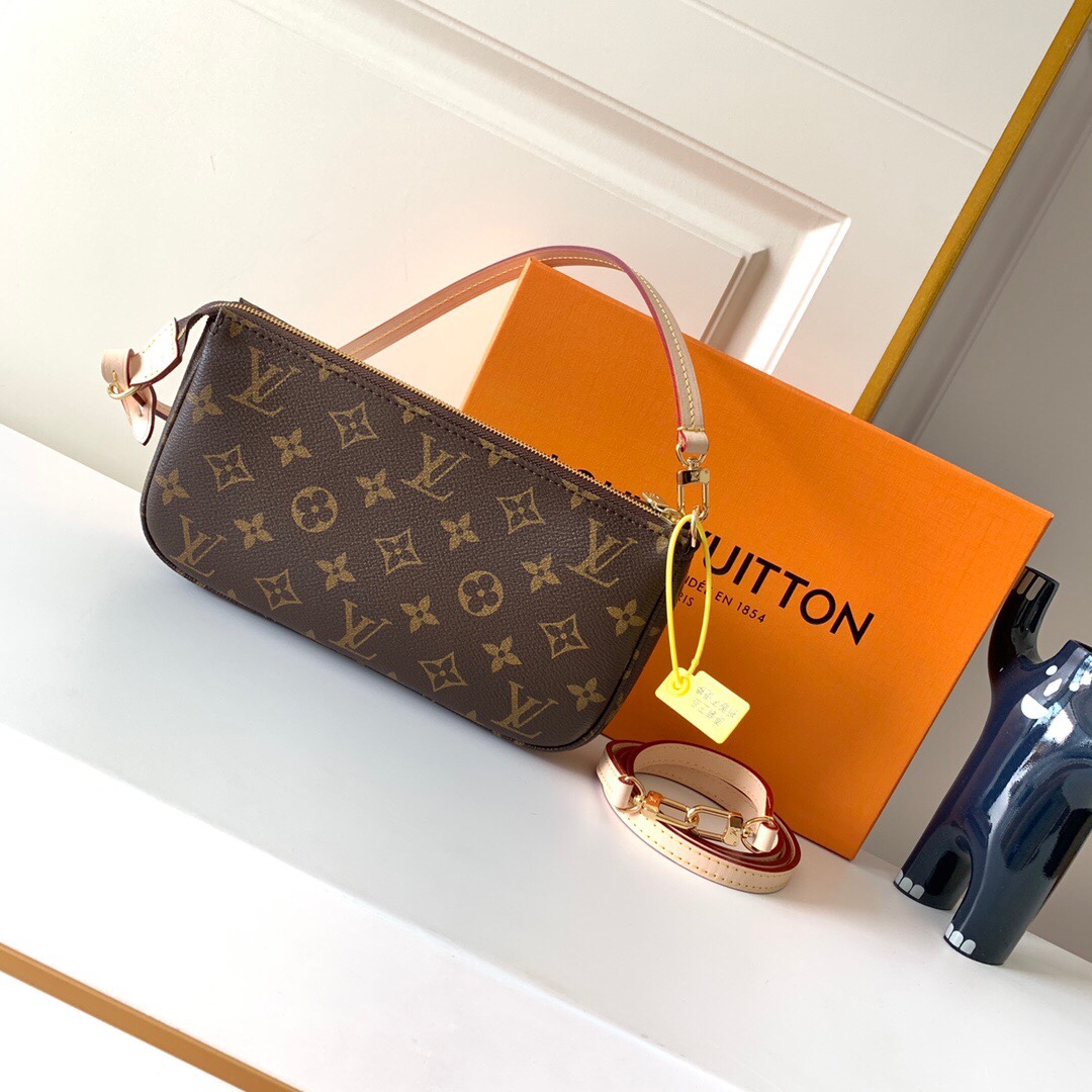 Louis Vuitton Pochette Accessoires Monogram - Handbags M40712