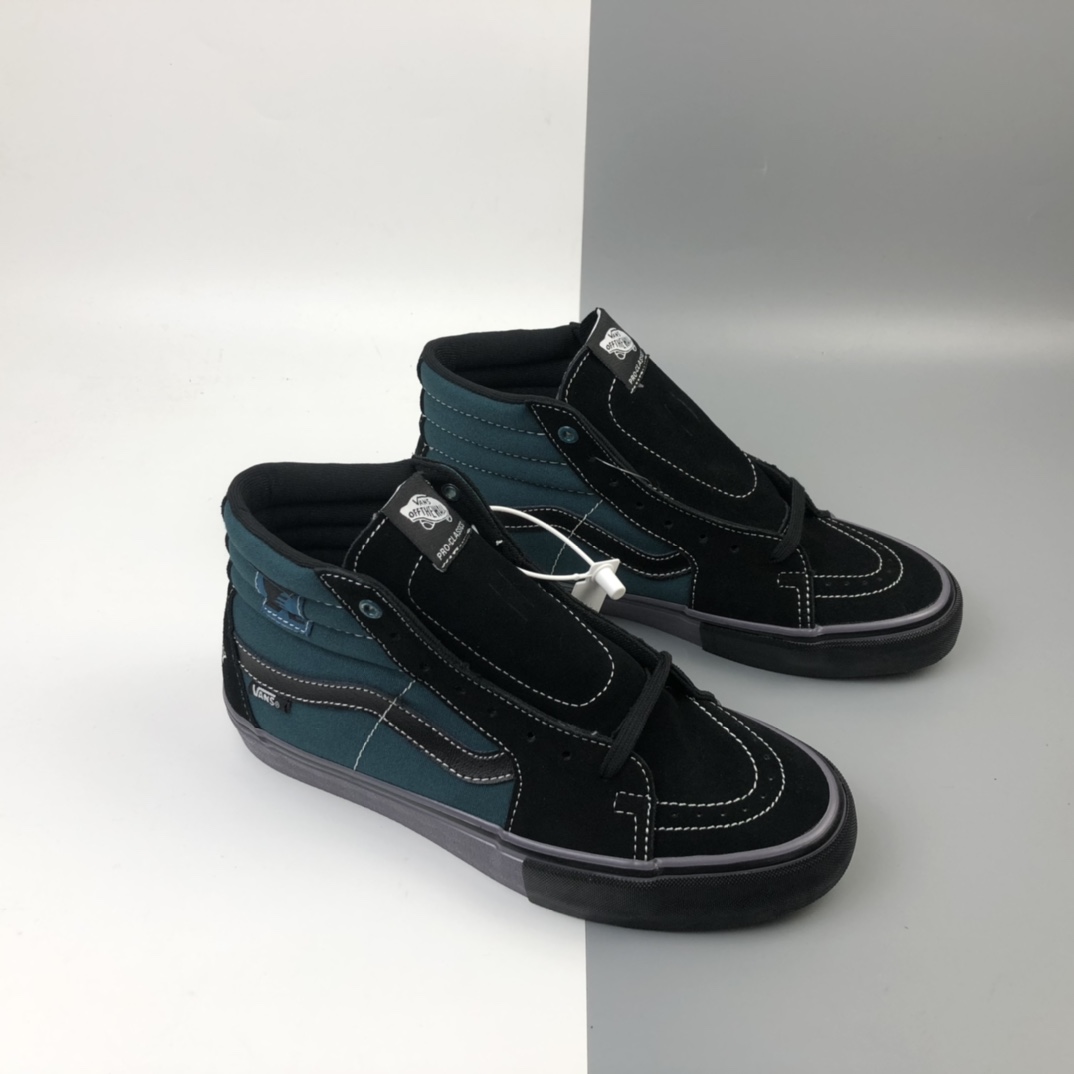 160 SCI-FI FANTASY X VANS SK8-HI Pro 蓝黑高帮系列 VN0A4U16XHU