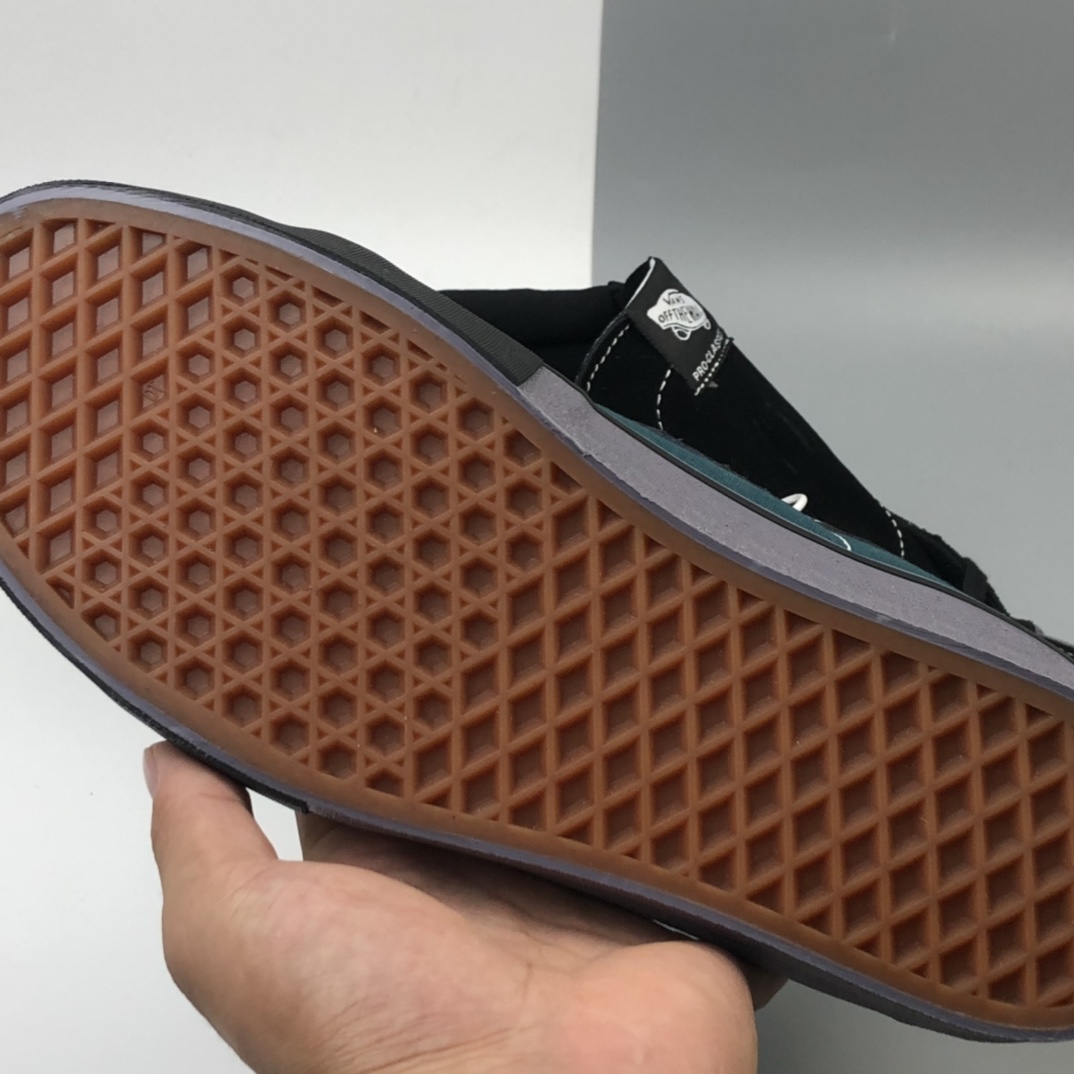 160 SCI-FI FANTASY X VANS SK8-HI Pro 蓝黑高帮系列 VN0A4U16XHU