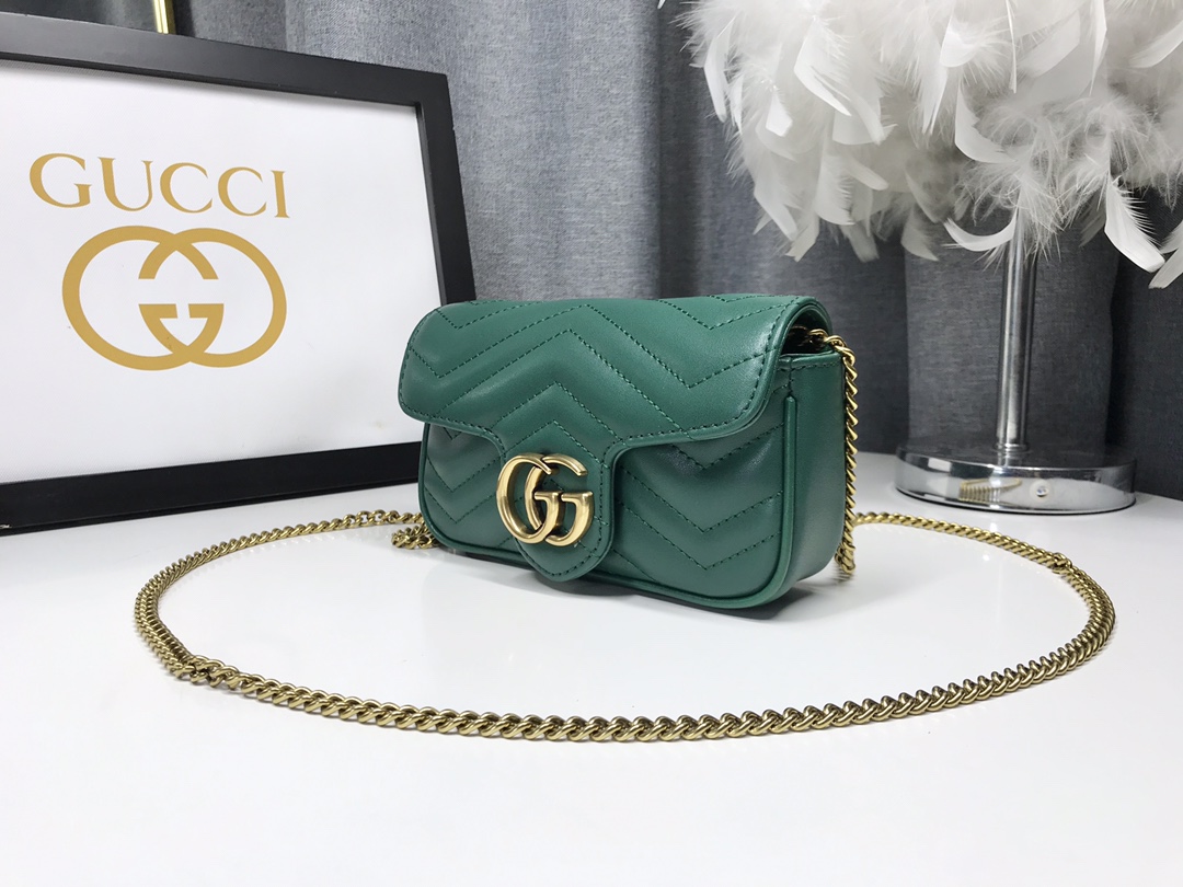 G家ミニチェーンバッグ - 構造的デザインと真皮製