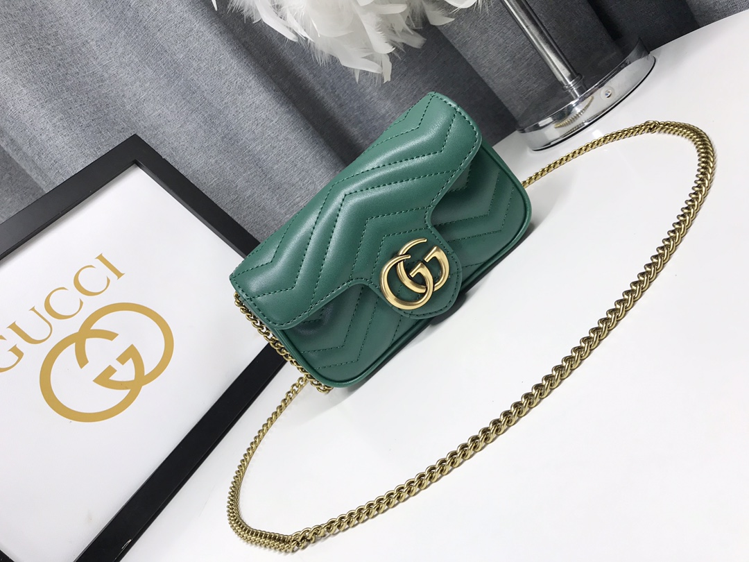 G家ミニチェーンバッグ - 構造的デザインと真皮製