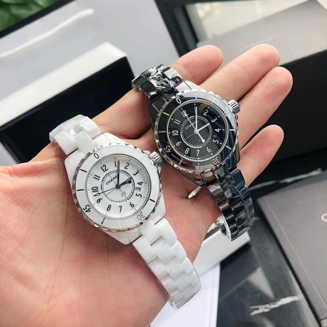 Часы Chanel
