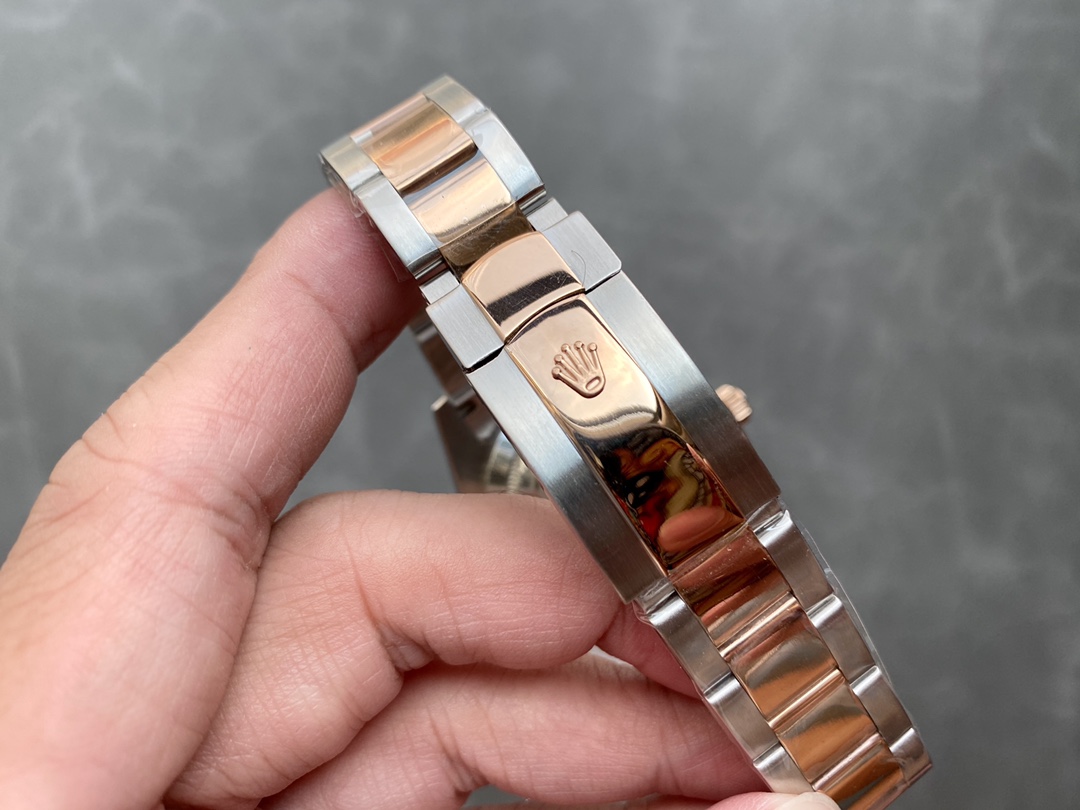 ロレックス SKY 天行者シリーズ 42mm 自動巻き機械式時計