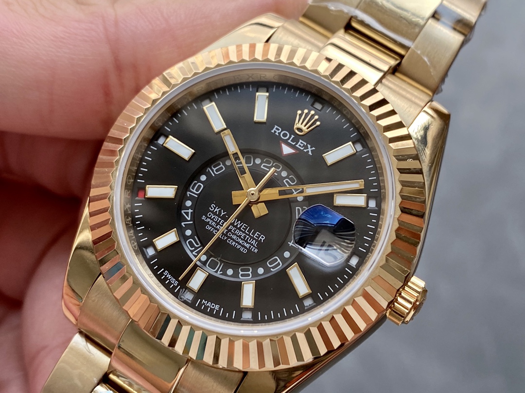 ロレックス SKY 天行者シリーズ 42mm 自動巻きダブルタイムゾーン腕時計