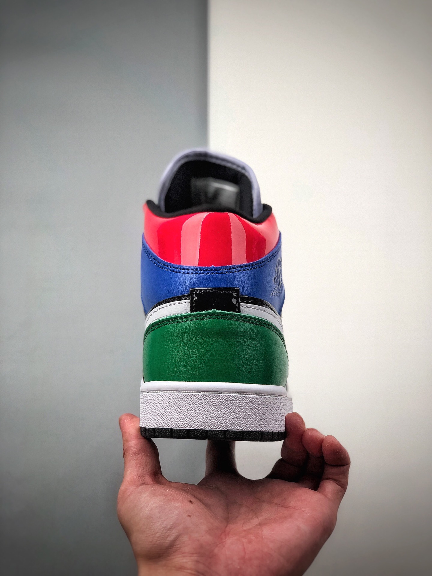 250 Air Jordan 1 Mid  AJ1/ 乔1 中邦CV5276-001