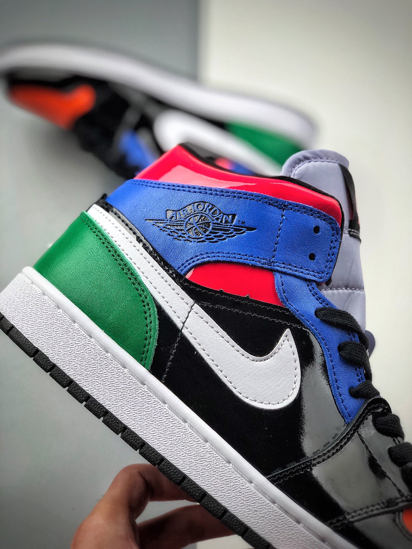 250 Air Jordan 1 Mid  AJ1/ 乔1 中邦CV5276-001