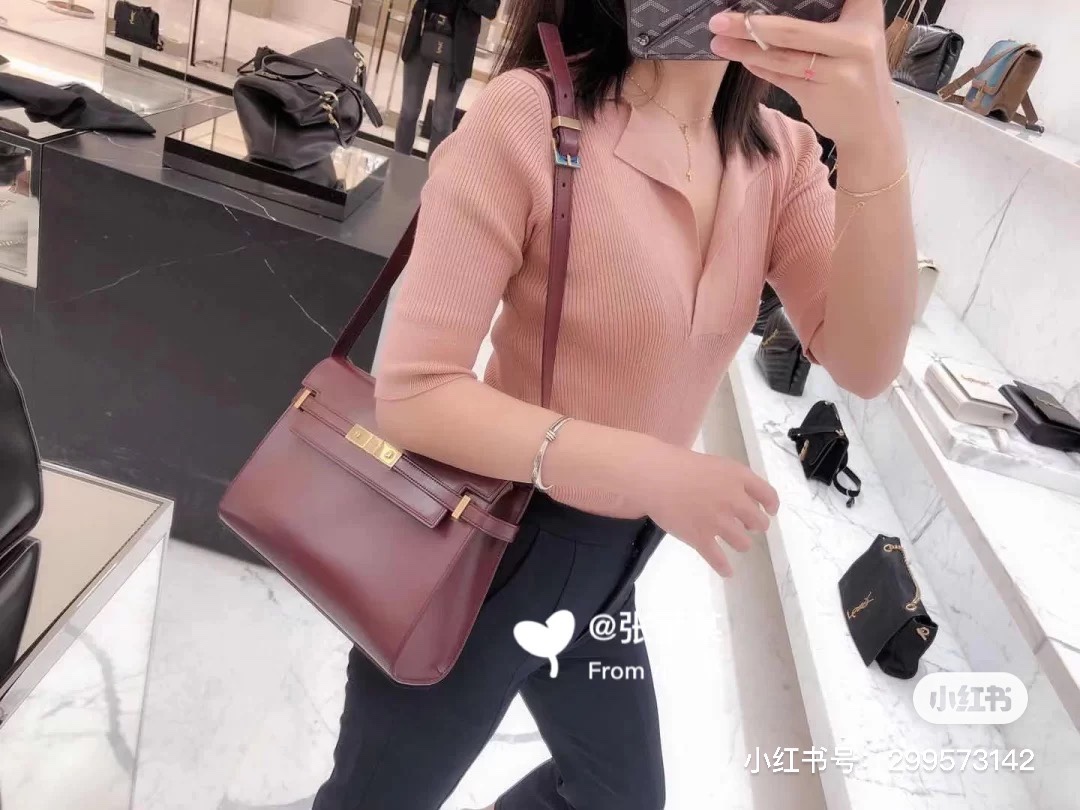 Ysl 𝑴𝒂𝒏𝒉𝒂𝒕𝒕𝒂𝒏 29CM曼哈顿法棍包 579271酒红色牙签纹金扣