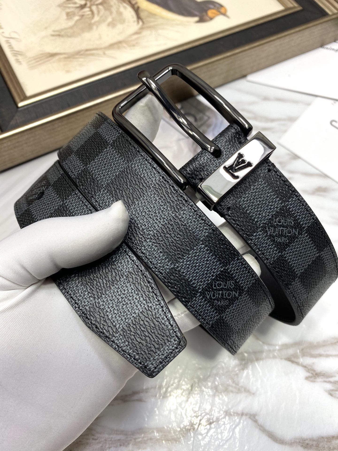 Lv路易威登LOUISVUITTON