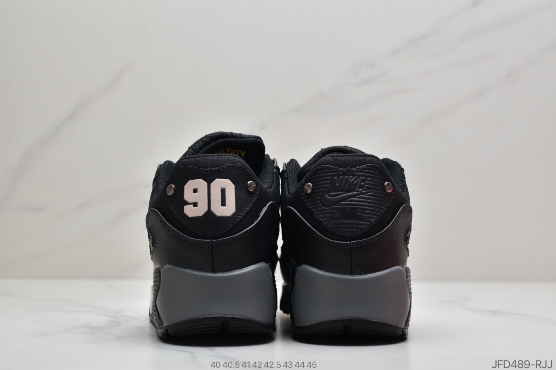 170 公司级耐克 NIKE AIR Max90 气垫 气垫复古跑鞋Nike Air Max90 Essential CW1408-001