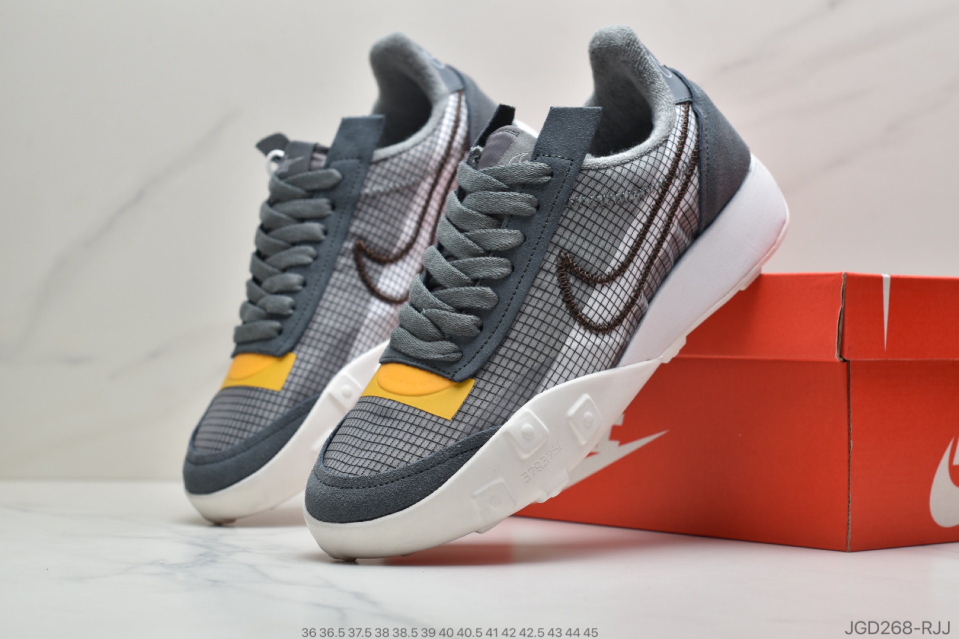 180 公司级耐克Nike Waffle Racer 2X | 缔造经典女子运动鞋精心刻画 70 年代经典跑步鞋元素CK6647-001