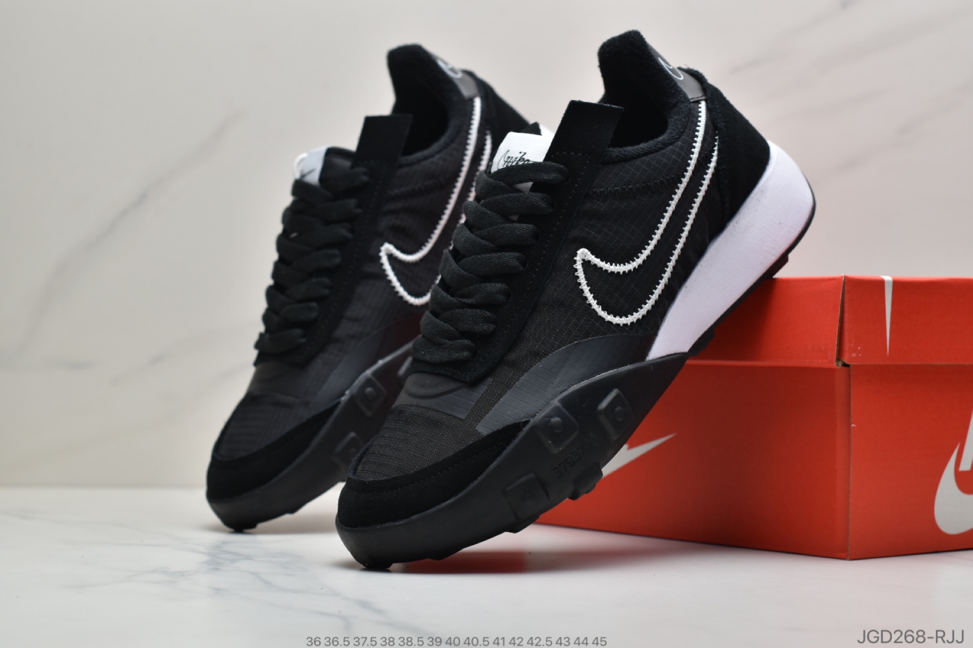 180 公司级耐克Nike Waffle Racer 2X | 缔造经典女子运动鞋精心刻画 70 年代经典跑步鞋元素CK6647-001